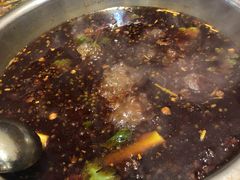 -肖肖酸萝卜鱼火锅(总店)