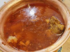 -毛辣果·贵州红酸汤牛肉火锅(西单店)