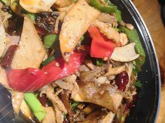 -十三式重庆江湖菜(金茂览秀城店)