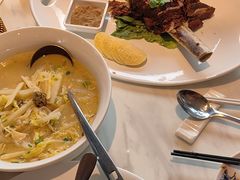 -宁波石浦大饭店(新材料城店)