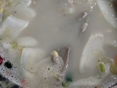 -墨脱石锅椰子鸡•香草鸭•东山羊(大东海店)