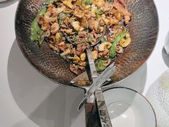 -费大厨辣椒炒肉(高铁吾悦广场店)