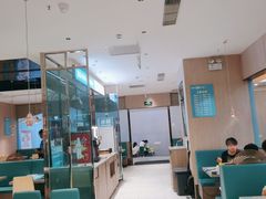 大堂-半天妖烤鱼(桐乡万嘉购物中心店)