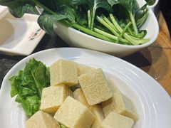 -味舵主重庆火锅(邓尉路店)