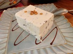 -LENBACH ROOF兰巴赫旗舰店(摩方店)