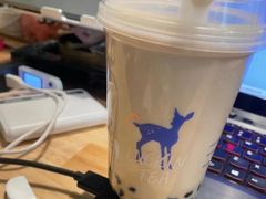 小陨石大红袍厚乳-瑞幸咖啡(时代TIT广场店)