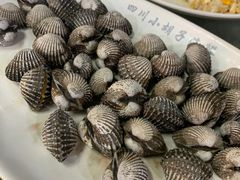 -四川小胡子海鲜(丁村万人海鲜广场店)