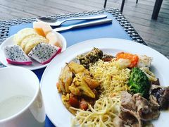 -曼谷湄南河畔华美达广场酒店