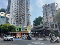 -长人馄饨铺(解放街店)
