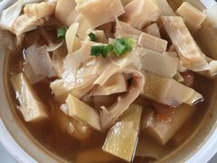 -芦茨金富饭庄·25年老字号·专做稻草鸡