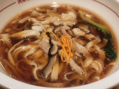 -呷佬·长沙手工米粉(金沙江路店)
