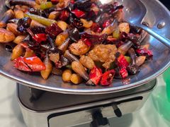 -辛香味烧鱼馆·非遗技艺·排骨红烧肉(光谷医药园店)