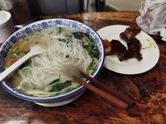 -桥香园云南过桥米线(金马碧鸡店)