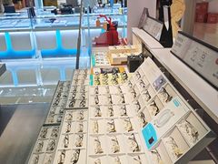 -LOHO眼镜生活(青浦宝龙店)