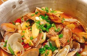 Fresh Soup with Clams