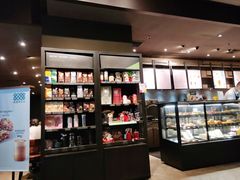 -星巴克臻选(南京金茂览秀城店)