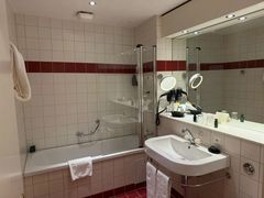 -因特拉肯贝乌里瓦奇大酒店