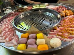 -哈哈碳都·牛肋条无限自助烤肉(宝龙店)