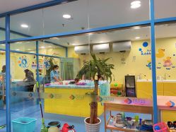 -蓝色海林婴幼儿水育馆(新辰里学清路店)
