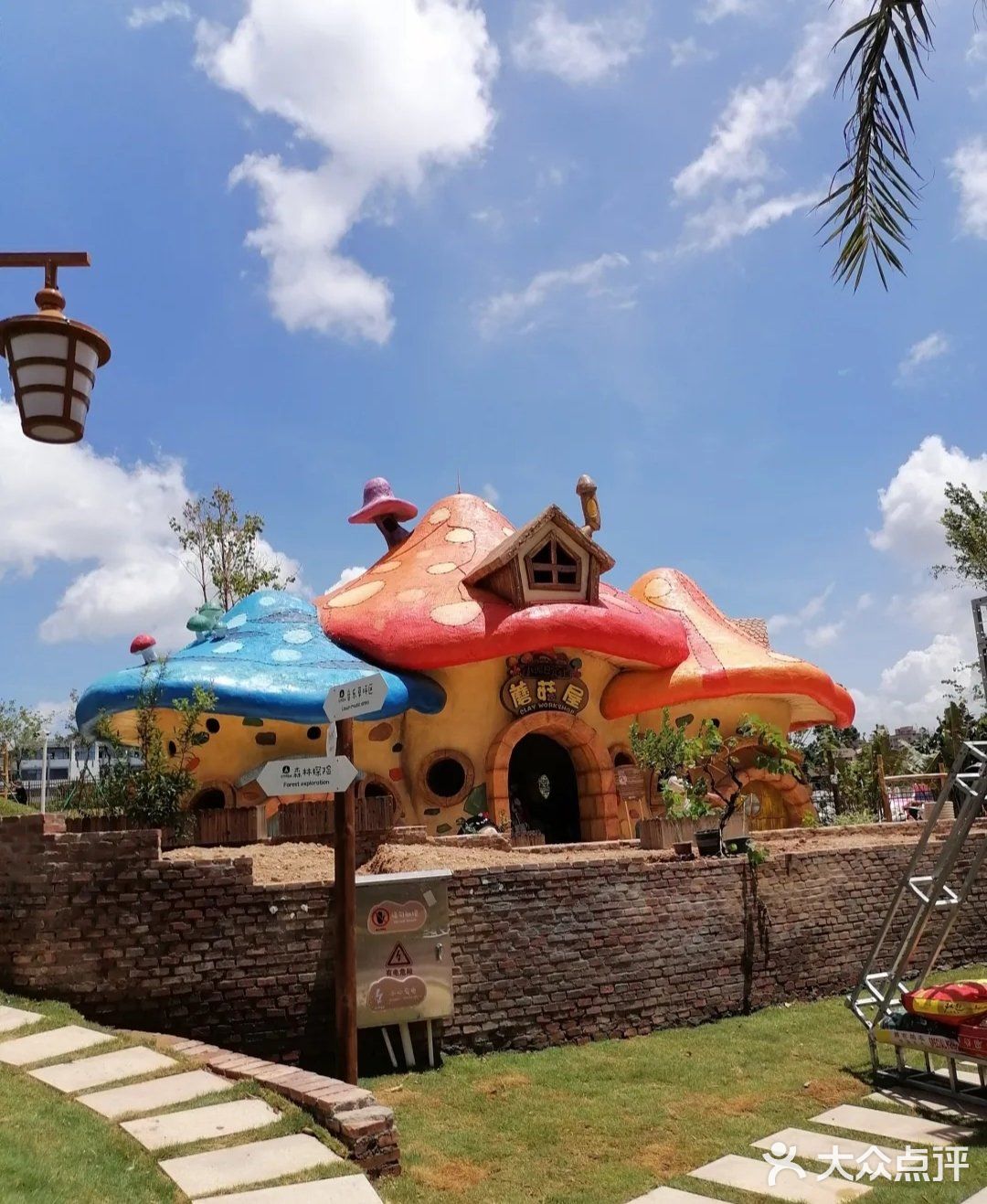 泥巴营地，夏天带孩子到这来遛一遛[调皮]