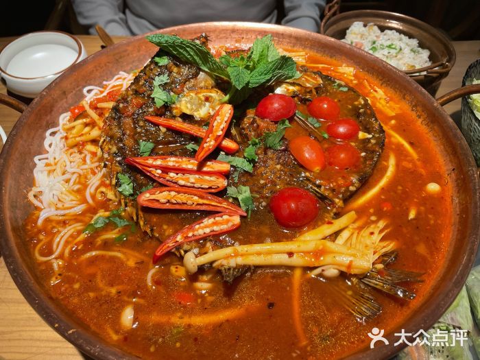云水瑶意境云南菜餐厅(大悦城店)大理酸辣鱼图片