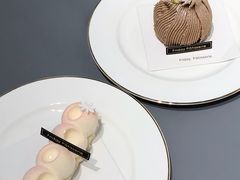 -Fridi Patisserie Cafe