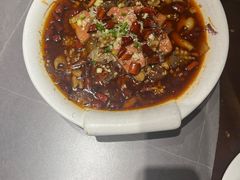 -东口码头·烧鸽子·鱼头泡饼·地方菜(金鹰悦城店)