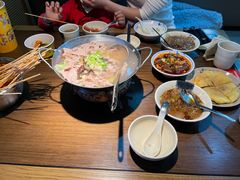 -肖四女乐山跷脚牛肉(南汇大学城生活广场店)