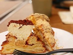 巧克力牛角包-OUR Bakery(SKP-S店)