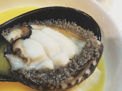 -鲜入围煮花胶鸡海鲜火锅