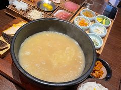 -银米·云南传统过桥米线(双廊黑金冠店)