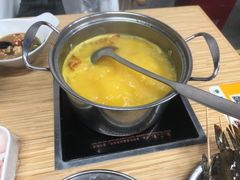 -杨老板·海鲜集市火锅·鲜切牛肉(中防万宝店)