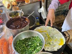 -正宗杂粮煎饼香软鸡蛋饼