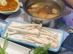 -名都晓荷塘主题火锅(春光路店)