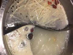 清汤锅底-傣妹火锅(四川北路店)
