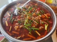 -牟记江湖重庆地标特色菜鱼蛋海鲜羊蝎子(巴南区黑金冠十多年好店)