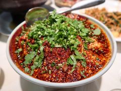 滴油火腿土碗蒸臭豆腐-泓0871臻选云南菜·味庄