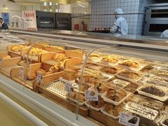 -红星前进面包牛奶公司(君太店)