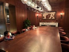 -恰餐厅及酒吧 CHAR Bar & Grill (北京丽都皇冠假日店)