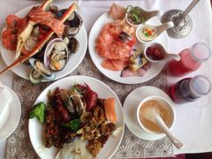 -东方豪景花园酒店·怡景旋转餐厅