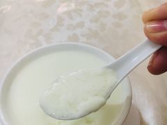 椰汁姜撞奶-老周记顺德双皮奶