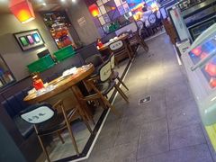 大堂-山河屯铁锅炖(哈西站店)