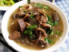羊杂汤-北京清真房记小吃店