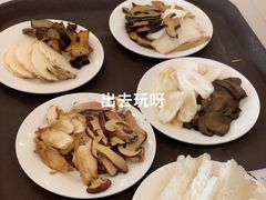 -天宜隆蘑菇宴火锅(石景山旗舰店)