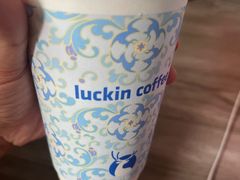 -瑞幸咖啡(江汉路中山大道店)