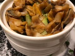 -HOMES上海本帮菜(襄阳公园店)