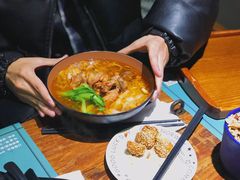 鸡肉米线-八月美食小馆(银泰城总店)