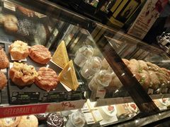 -星巴克臻选(周浦万达店)