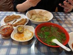 荠菜肉冷馄饨-潘国仙耳光馄饨(黄家阙路店)