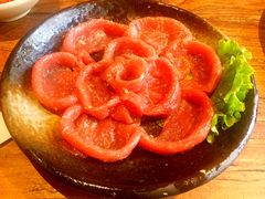 古道嫩牛肉-老牌坊云南鱼豆花火锅(爱建店)